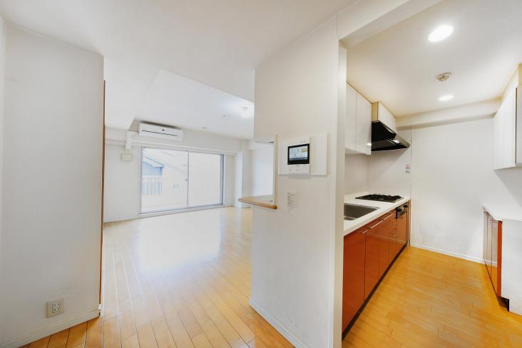 サンクタス横濱三ツ沢公園-8-キッチン