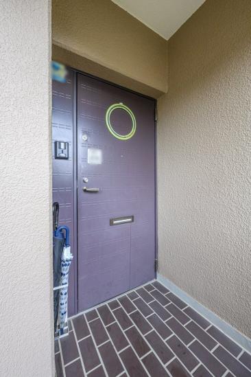 しいの木台ハイツ　８号棟-17-玄関