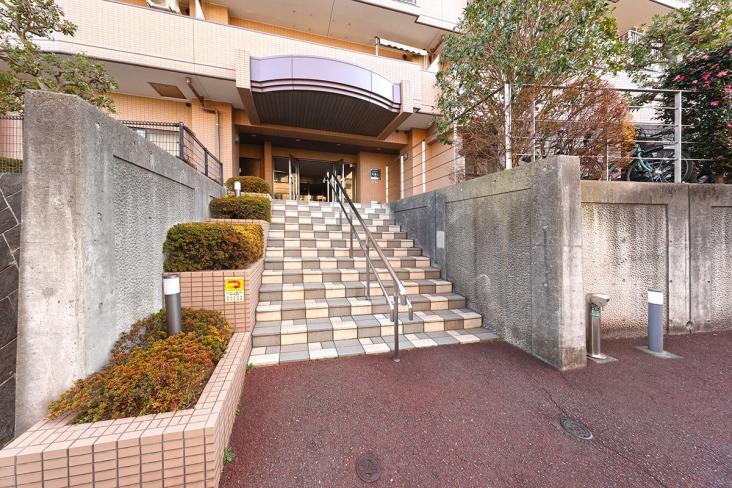 エクステ大倉山　B棟-10-エントランス