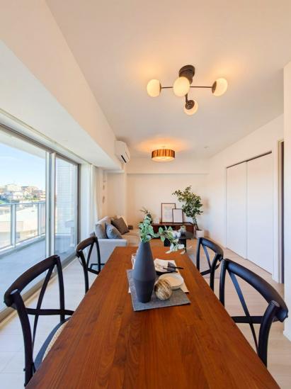 アリュール横濱新子安-2-リビング