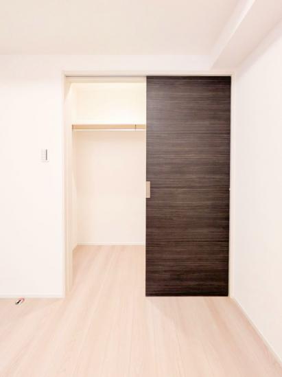 アリュール横濱新子安-11-室内