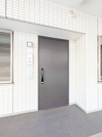 アリュール横濱新子安-28-玄関