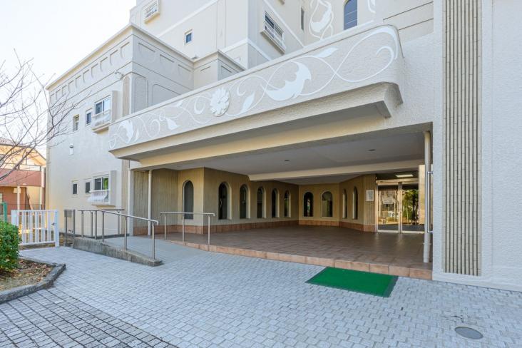 シャンボール大船-4-エントランス