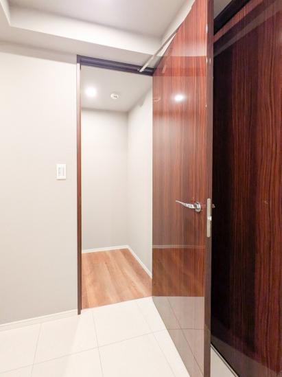 ザ・タワー横浜北仲-28-玄関