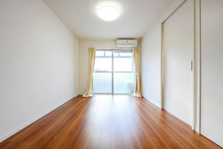 ウインベルデュエット横浜坂東橋２号館-8-リビング