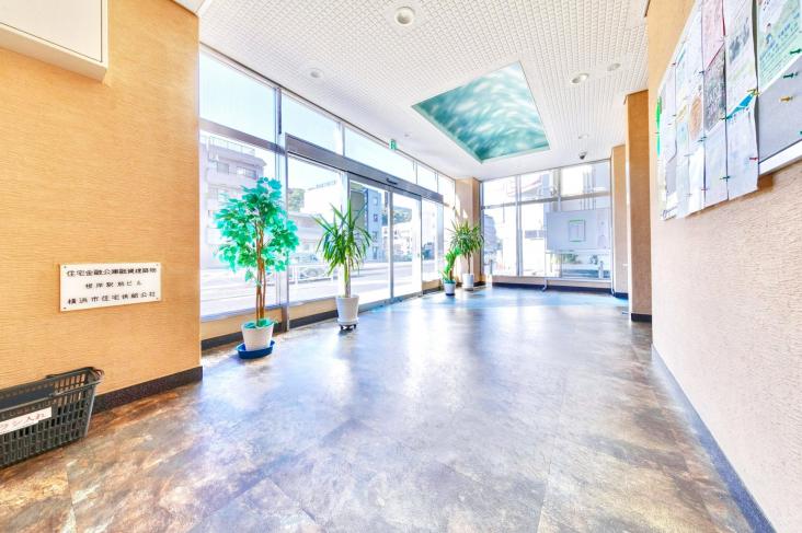 根岸駅前ビル-4-エントランス