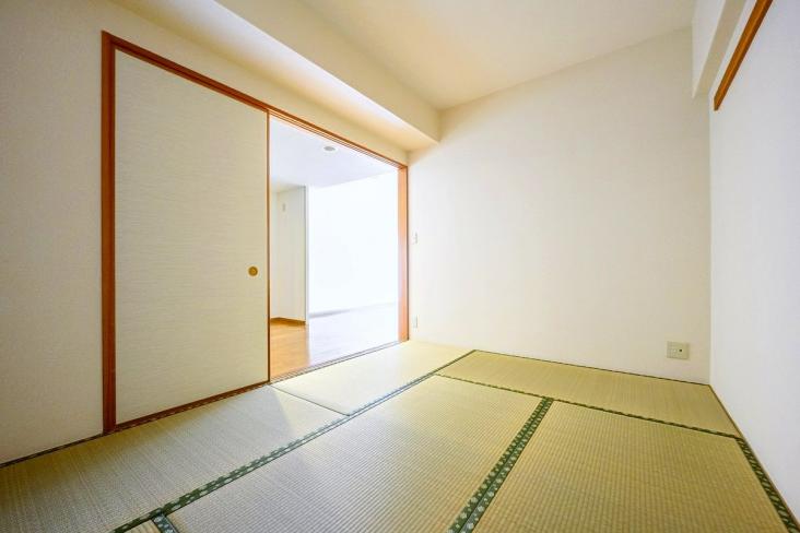 伊勢佐木南パークハウス壱番館-9-和室