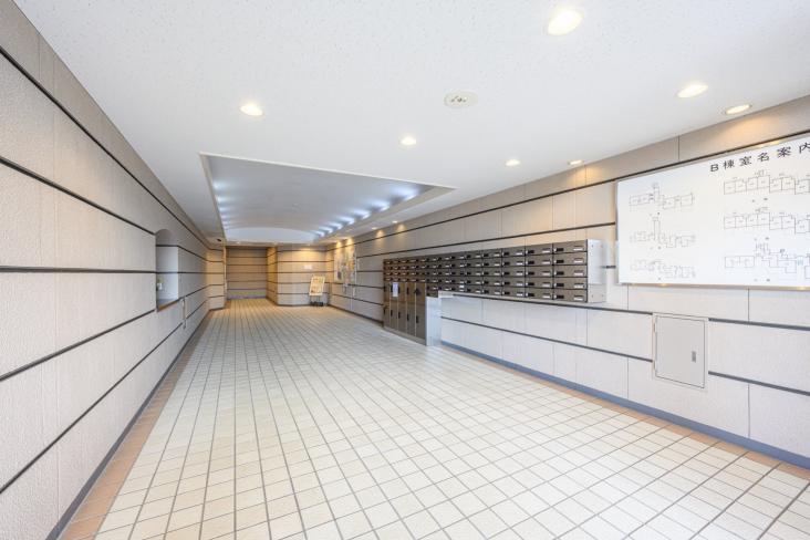 コスモ上大岡サニーウィング　B号棟-7-エントランス