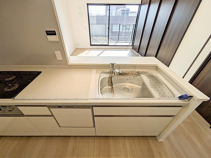 シティテラス横濱綱島　シーズンズ-16-キッチン