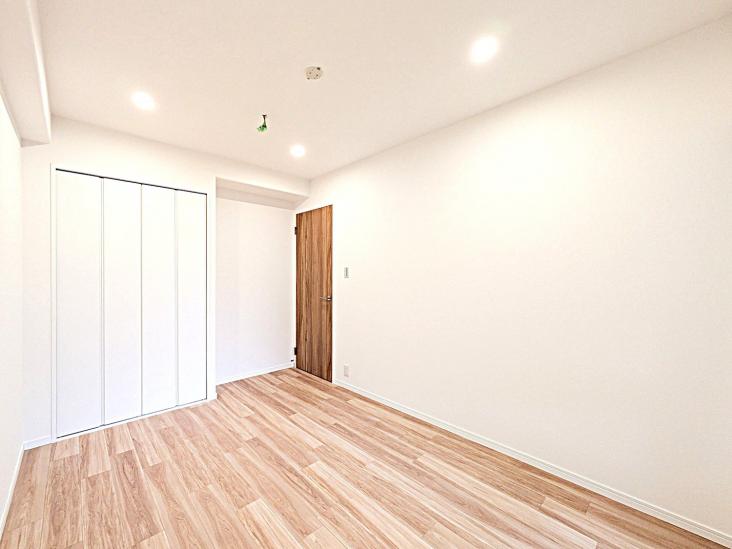 デイパーク横濱天王町-7-室内