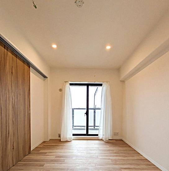 デイパーク横濱天王町-10-室内