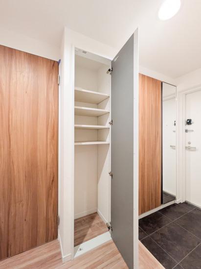 デイパーク横濱天王町-29-収納