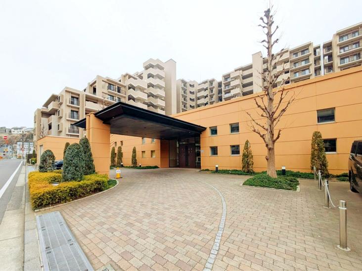 デイパーク横濱天王町-35-エントランス