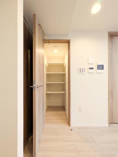 クリオレジダンス　横濱ザ・マークス-5-収納