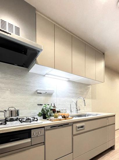 パークタワー横濱ポートサイド-8-キッチン