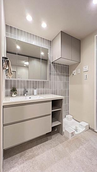 パークタワー横濱ポートサイド-10-洗面