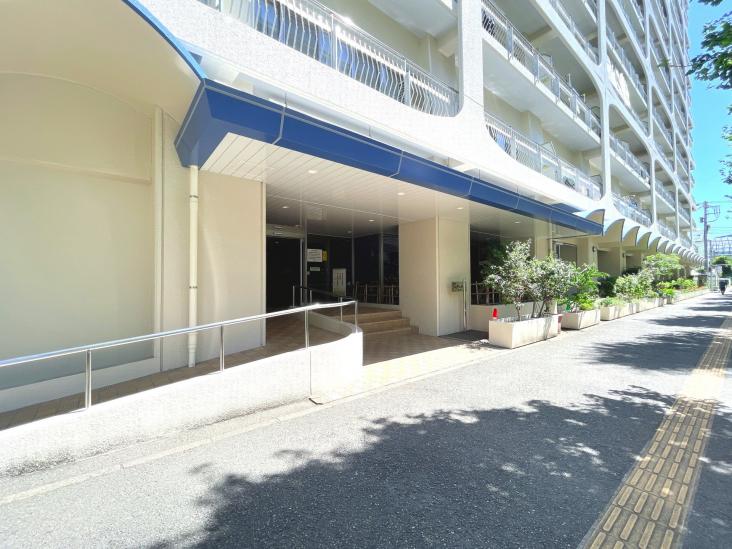 ヴェルドミール磯子-2-エントランス