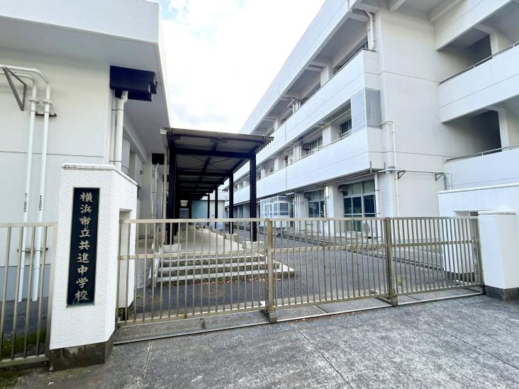 ライオンズマンション日枝町-31-中学校