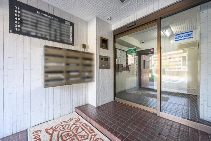 ライオンズマンション日枝町-5-エントランス