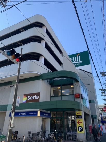 ライオンズマンション日枝町-22-スーパー