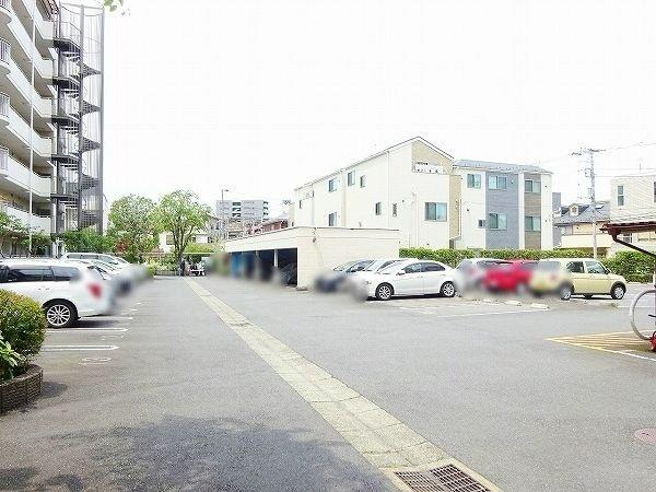 藤和西横浜ハイタウン-6-駐車場