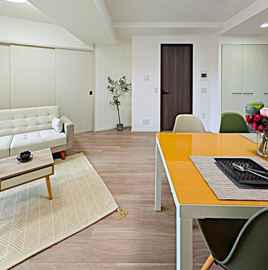 ヴェレーナシティ　パレ・ド・シエル　カルティエ２-2-リビング