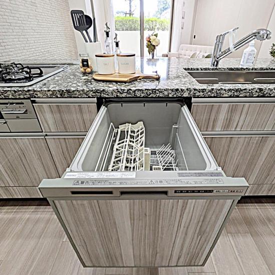 ヴェレーナシティ　パレ・ド・シエル　カルティエ２-12-キッチン