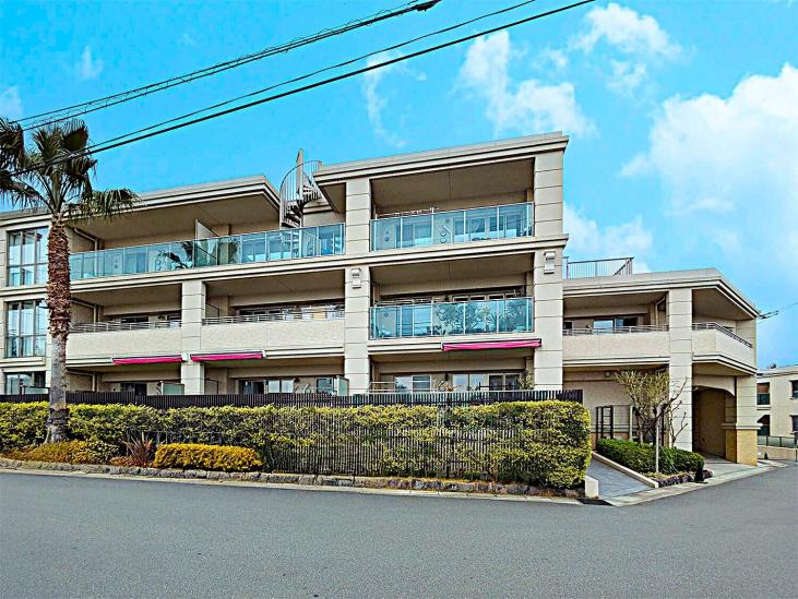 ヴェレーナシティ　パレ・ド・シエル　カルティエ２-24-外観