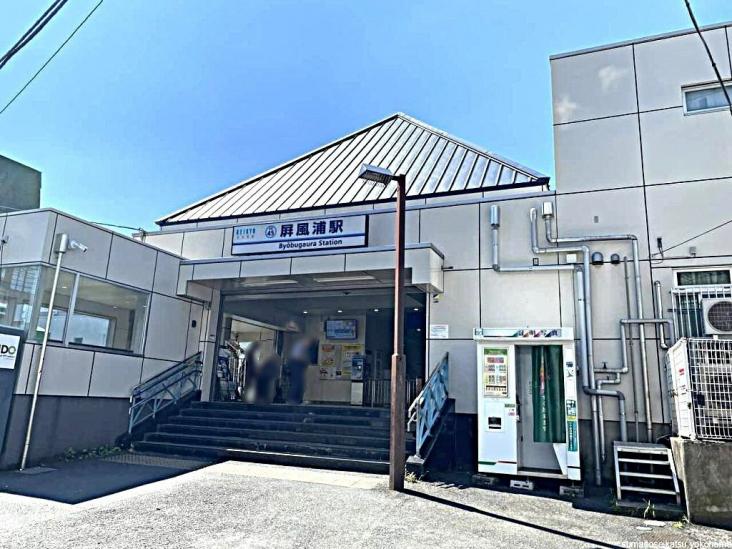 ヴェレーナシティ　パレ・ド・シエル　カルティエ２-36-駅