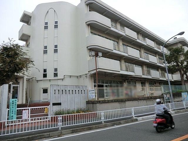 三ツ沢ハイタウン　5号棟-18-小学校