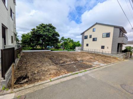 横浜市旭区鶴ヶ峰二丁目新築戸建（区画2）