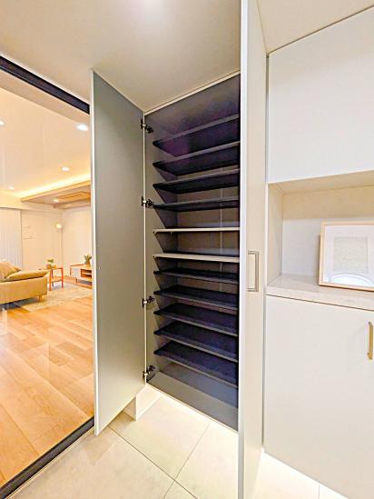 クレストフォルム横浜片倉町-20-収納