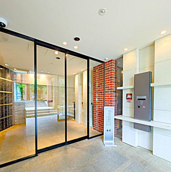 クレストフォルム横浜片倉町-26-エントランス