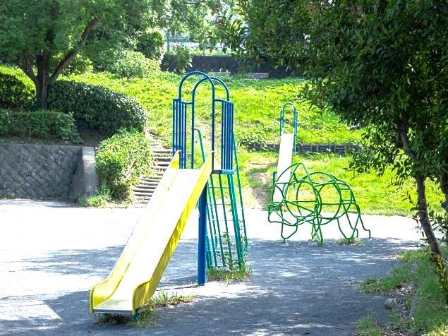 クレストフォルム横浜片倉町-39-公園