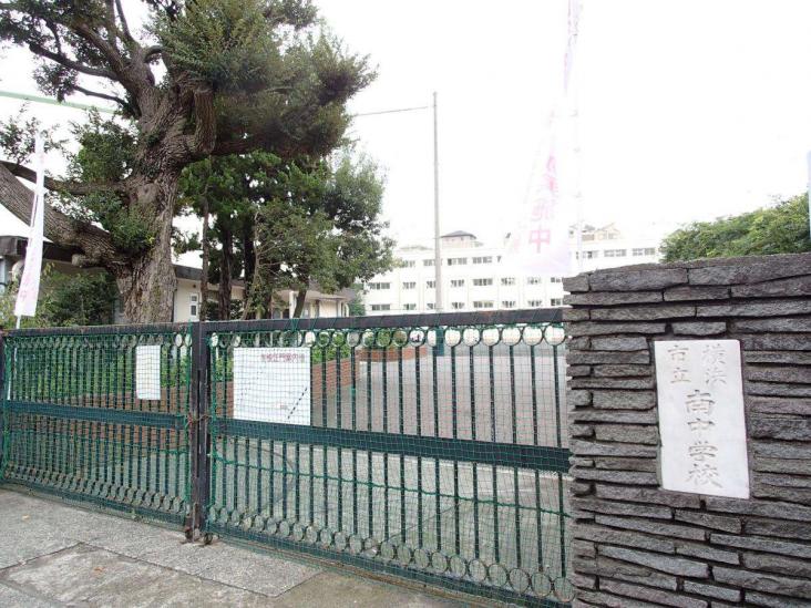 ナイスシティアリーナ横濱弘明寺-26-中学校
