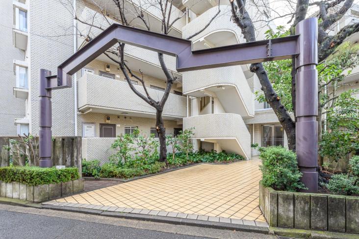 コスモ大倉山　弐番館-12-エントランス