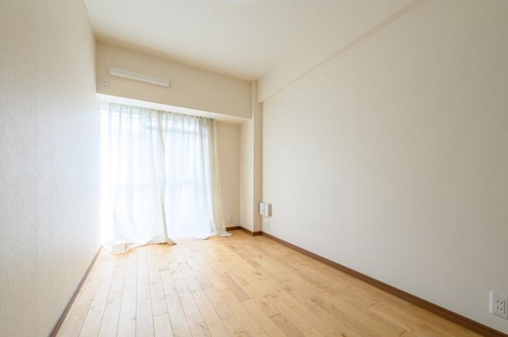 ニッコーハイツ菊名-7-室内