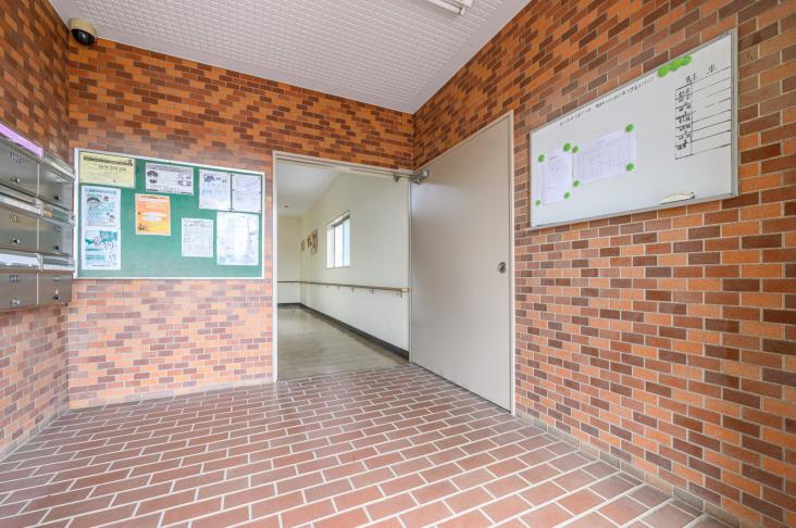 ニッコーハイツ菊名-14-エントランス