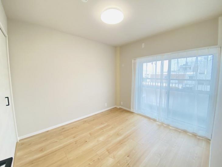 梶ケ谷住宅-10-室内