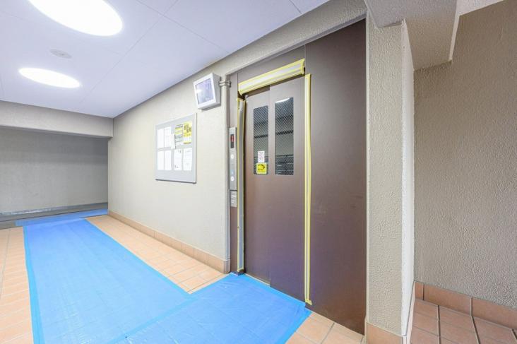 日商岩井第3武蔵小杉マンション-9-ロビー