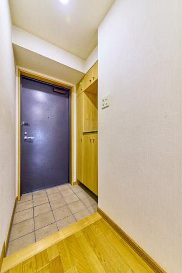 ドエル横浜鶴見-10-玄関