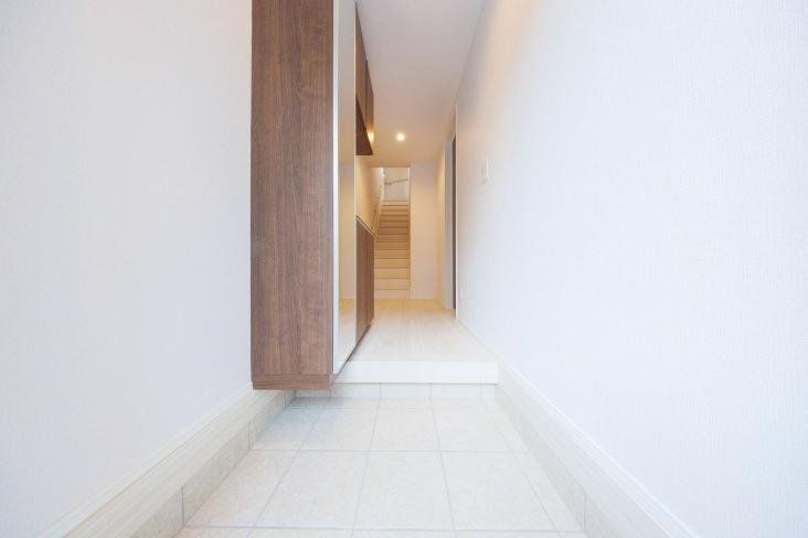 横浜市鶴見区馬場二丁目戸建-18-玄関