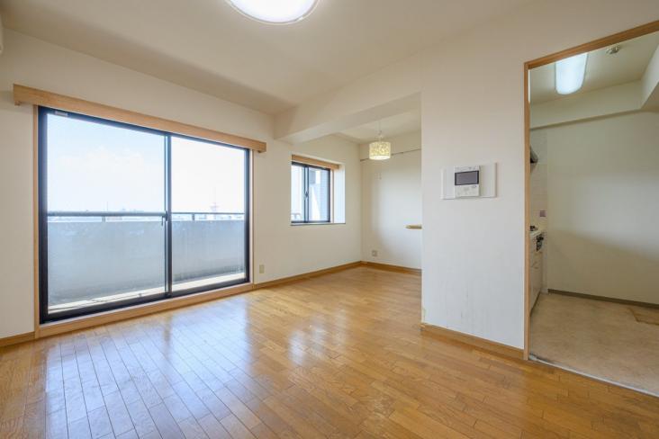 ドエル横浜鶴見-13-リビング