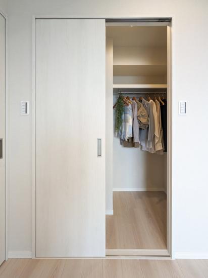 サウザンドシティ1番館-13-収納