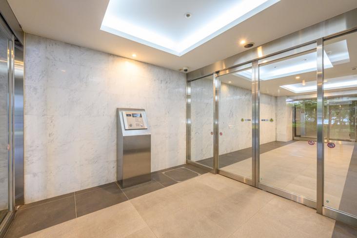 プライム横浜生麦-17-エントランス