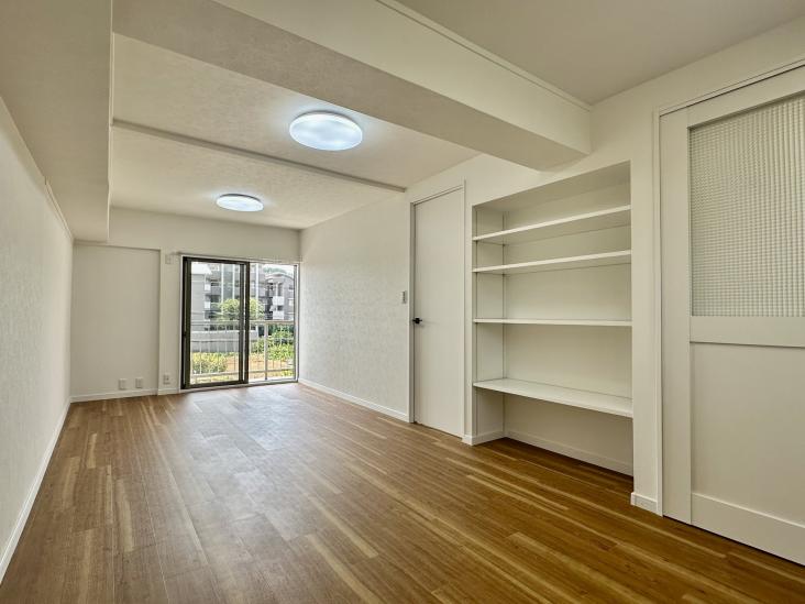 カサベルダ向ヶ丘-3-リビング