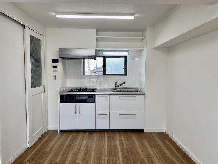 カサベルダ向ヶ丘-4-キッチン