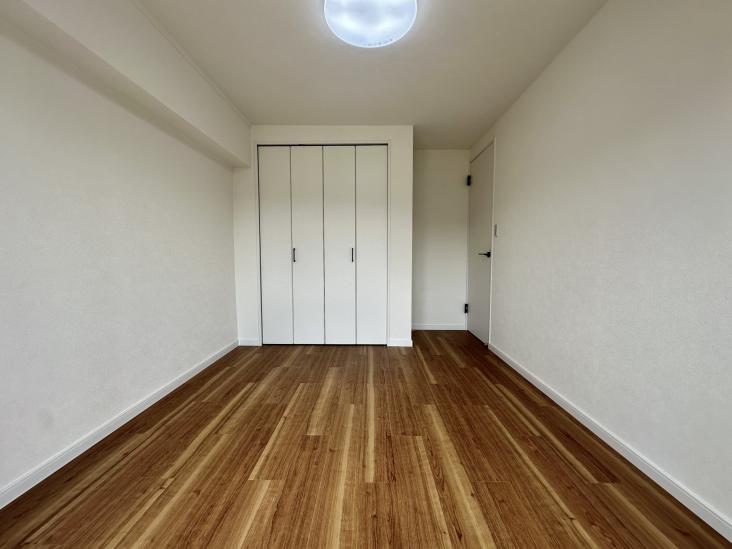 カサベルダ向ヶ丘-7-室内