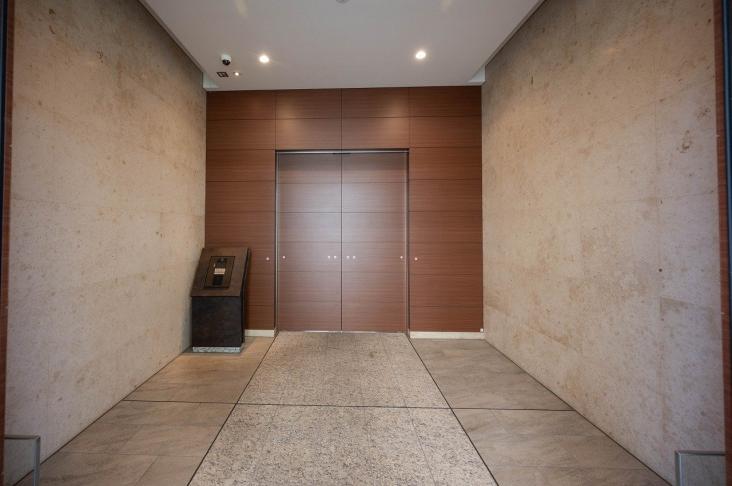 ドレッセＷＩＳＥたまプラーザ-23-エントランス