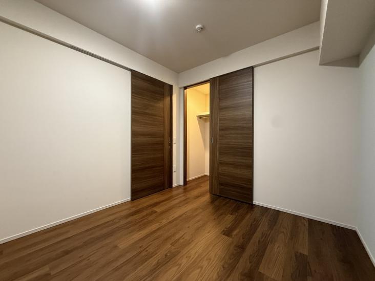 ドレッセＷＩＳＥたまプラーザ-27-寝室